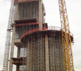 Fábrica de cemento, Xambioa, Brasil