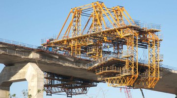 Puente sobre la Bahía de Cádiz, España