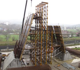 Viaducto San Antonio, Amorebieta (LAV Vitoria–Bilbao-San Sebastian), España