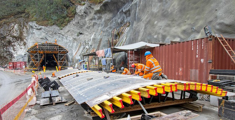 Carro MK para la construcción del túnel de Ollachea en Puno