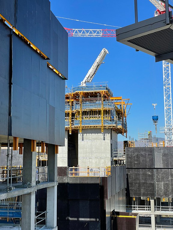 Celebramos la finalización de una de las estructuras del proyecto AQ Urban Sky de Málaga