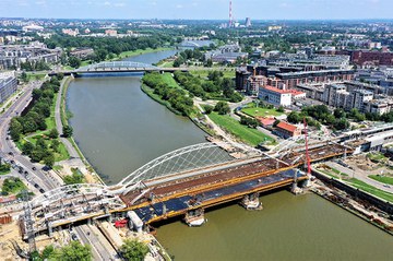 Cercha H-33, solución modular y portante en la construcción de dos puentes en Cracovia