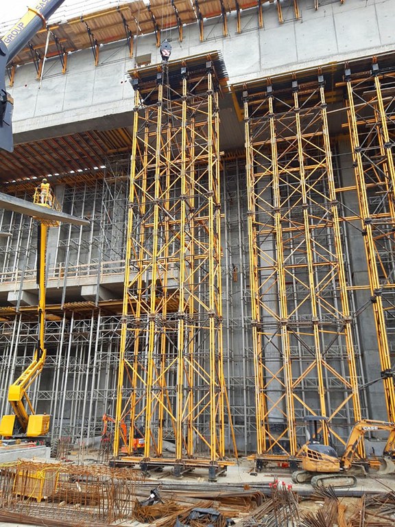 Cimbra MK demuestra su gran capacidad de carga en la construcción de la Planta de Conversión de Residuos en Pavía
