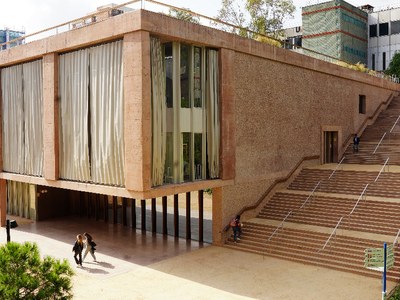 El edificio de investigación del Hospital Vall d’Hebron, un referente premiado de la arquitectura contemporánea