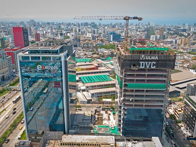 Nueva torre en el centro de Lima, Perú