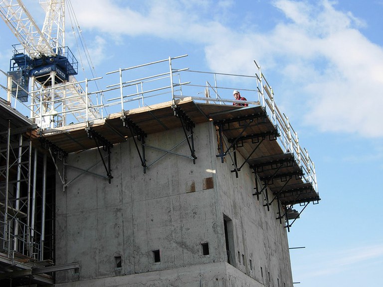 Plataforma perimetral BF-170