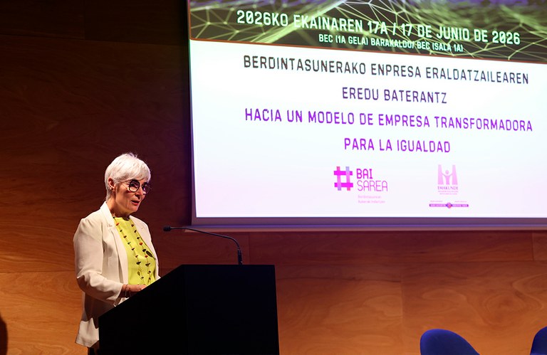 ULMA Construction recibe la placa de reconocimiento de “Entidad Colaboradora para la Igualdad de Mujeres y Hombres” otorgado por EMAKUNDE