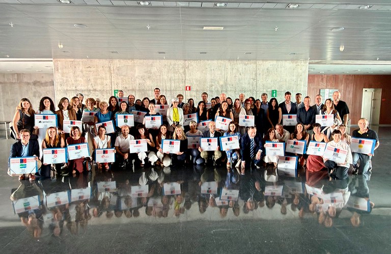 ULMA Construction recibe la placa de reconocimiento de “Entidad Colaboradora para la Igualdad de Mujeres y Hombres” otorgado por EMAKUNDE